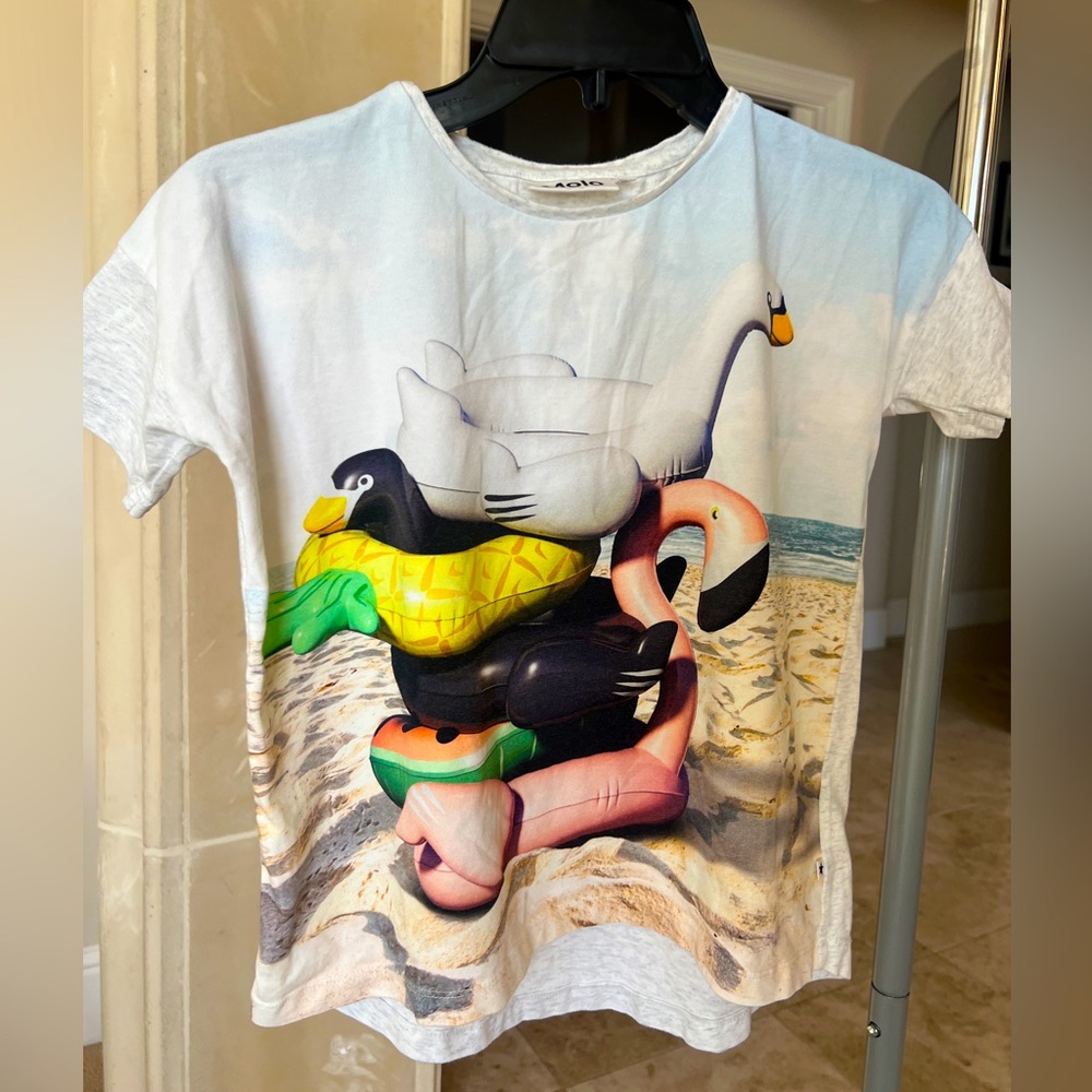 Molo T-shirt Size 152 (12 years)